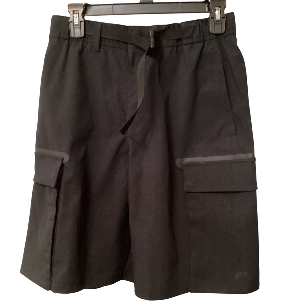 Under Armour Unstoppable Utility Shorts Mens Small Black Cargo 1350257 NWT